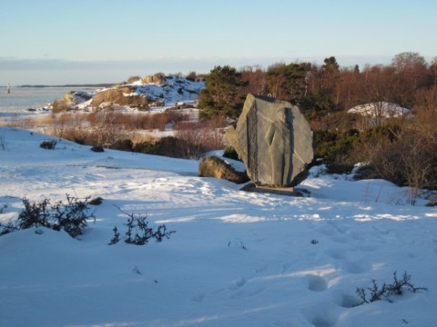Minnesmärke över mästerlotsen Albert Holm