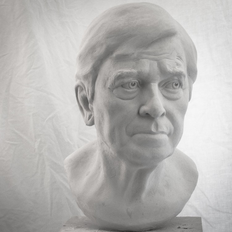 <h1><a href='/medlemmar/gudrun-wirgard'>Gudrun Wirgård</a></h1><h4>Hans (gips)</h4>