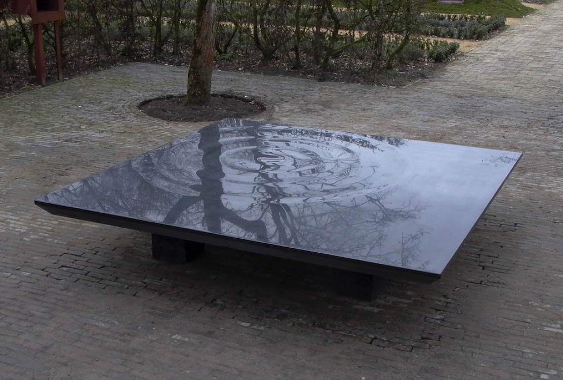 <h1><a href='/medlemmar/hans-leutscher'>Hans Leutscher</a></h1><h4>Vattenstenen</h4>