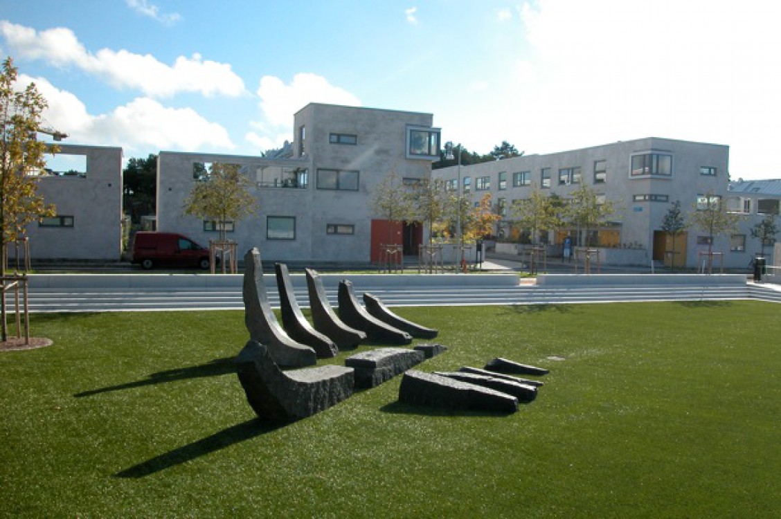 <h1><a href='/medlemmar/lukas-arons'>Lukas Arons</a></h1><h4>"De Fyra Vindarnas Plats", G&ouml;teborg.<br /></h4>